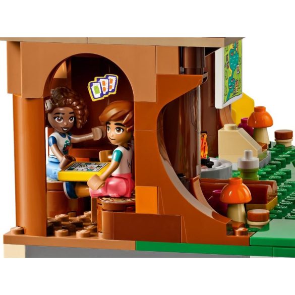 LEGO Friends - Lombház a kalandtáborban (42631)